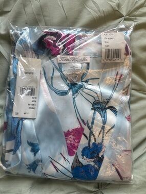 Linea Donatella Blue Floral Satin Robe